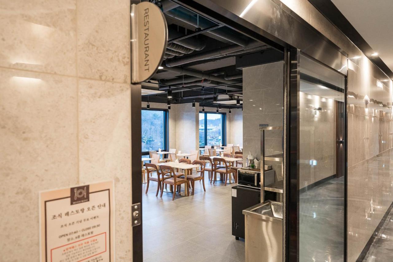 Hotel Demer Mokpo Exterior photo